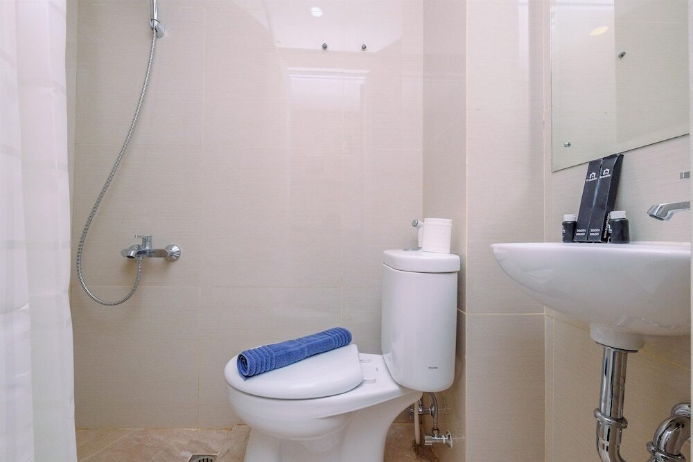 Джакарта: Elegant And Comfy Studio Loft Apple 1 Condovilla Apartment