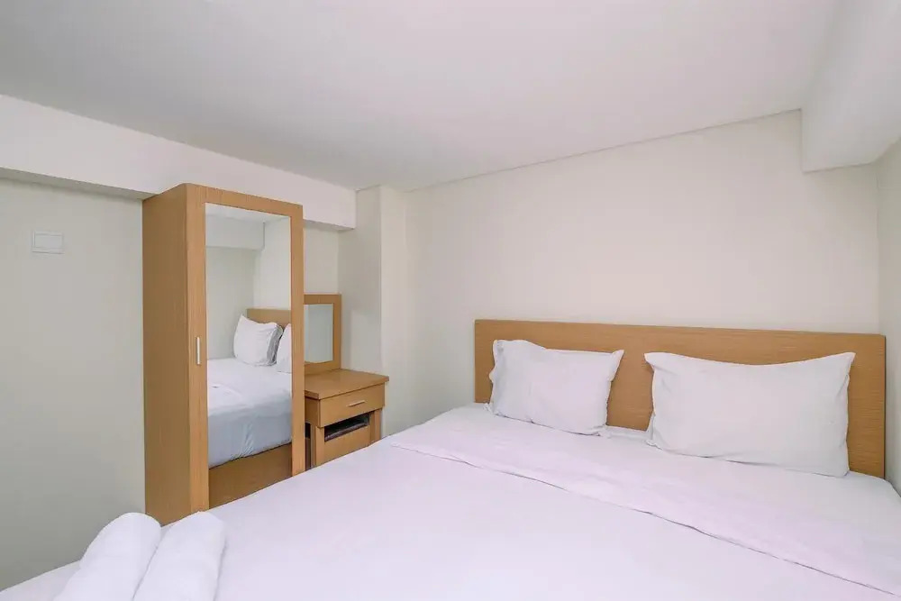 Джакарта: Elegant And Comfy Studio Loft Apple 1 Condovilla Apartment