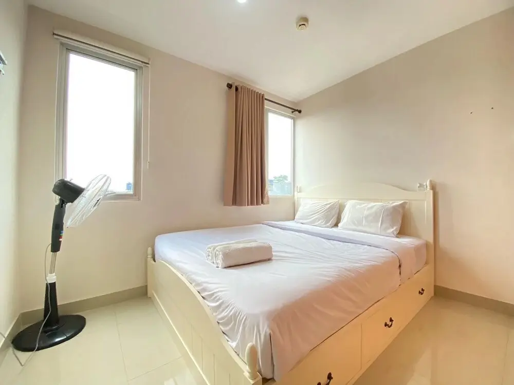 Бандунг: Spacious And Tidy 1Br Apartment At Sudirman Suites Bandung