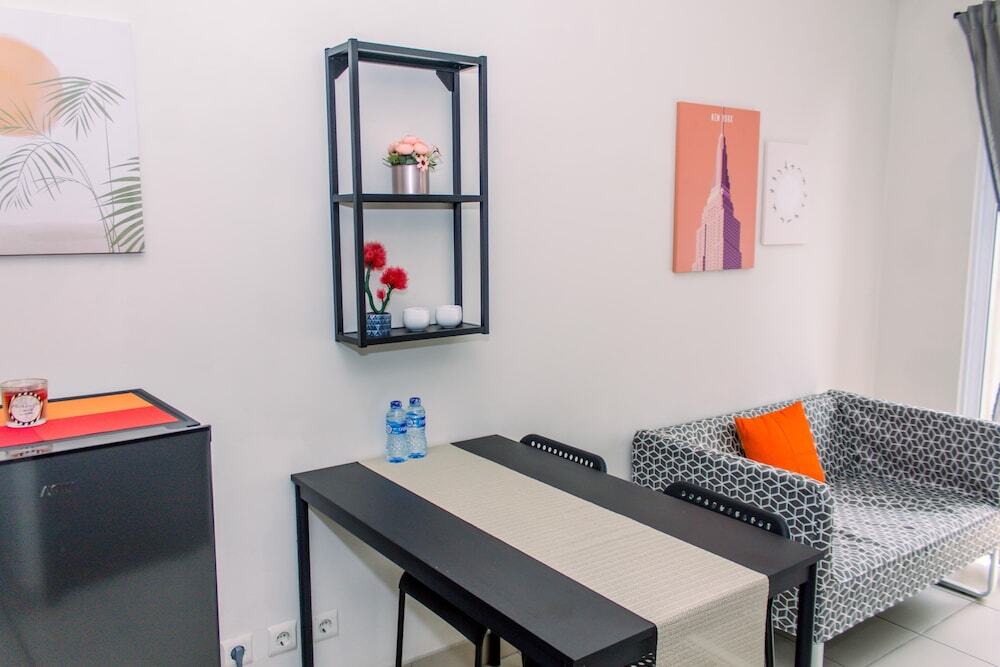 Legok: Elegant And Comfort 1Br Apartment At Saveria Bsd City