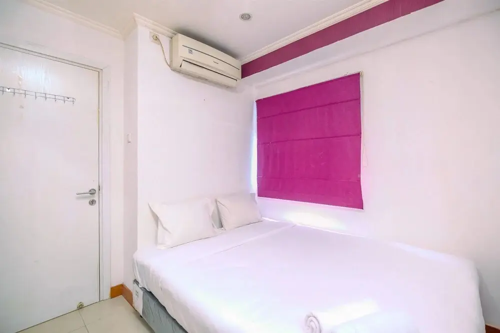 Джакарта: Comfy 2Br At Green Pramuka City Apartment