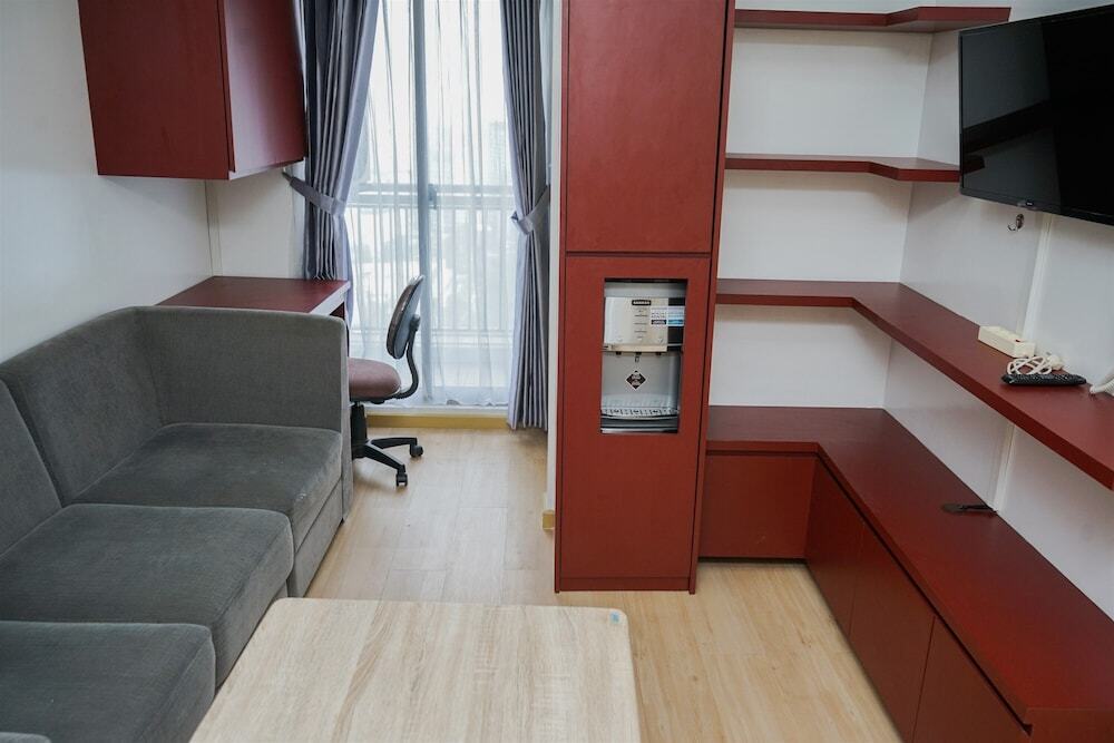 Legok: Fancy And Nice 2Br Apartment At 35Th Floor M-Town Residence