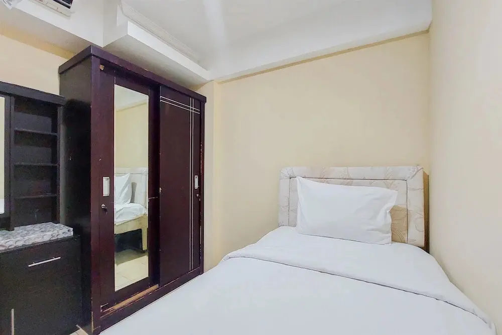 Джакарта: Warm And Comfort Stay 2Br At Green Park View Apartment