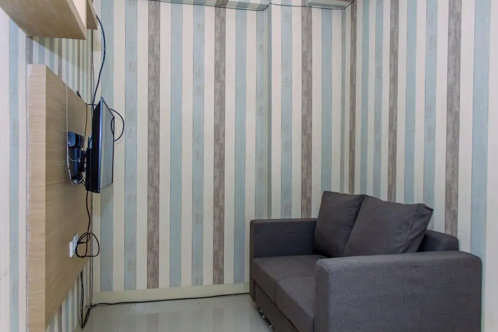 Джакарта: Spacious And Comfy 1Br At Green Pramuka City Apartment
