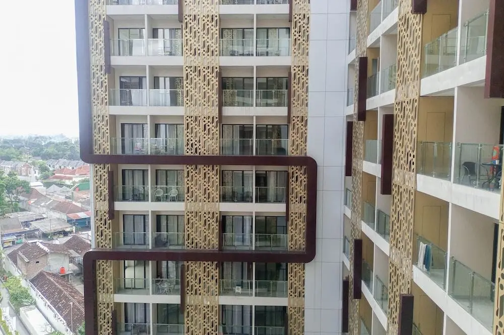 Ngaglik: Nice Studio At Patraland Amarta Apartment
