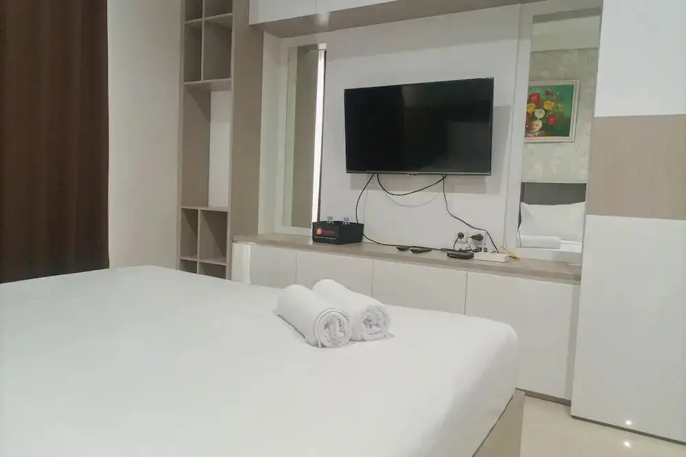 Ngaglik: Nice Studio At Patraland Amarta Apartment