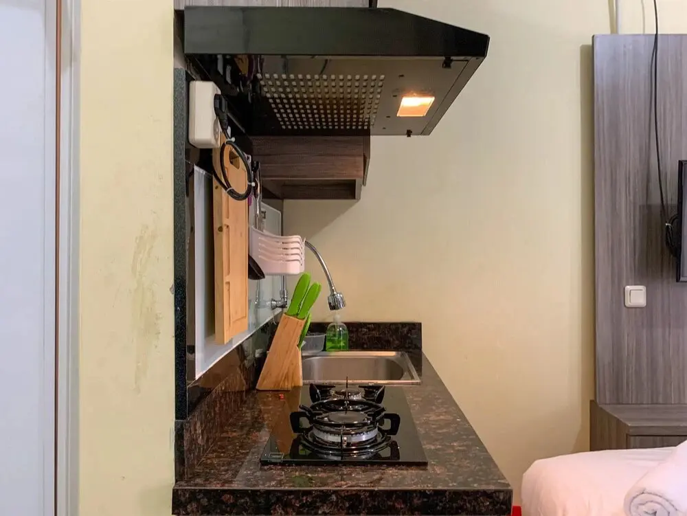 Джакарта: Homey And Tidy Studio At Green Pramuka City Apartment