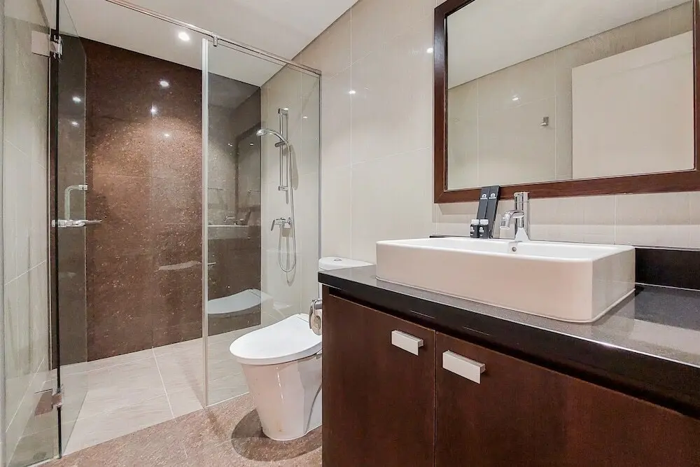Legok: Nice And Spacious 2Br With Extra Room At Branz Bsd City Apartment