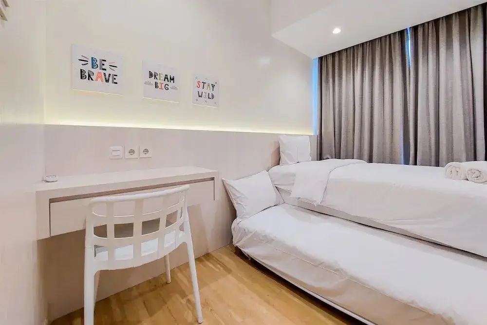 Legok: Nice And Spacious 2Br With Extra Room At Branz Bsd City Apartment