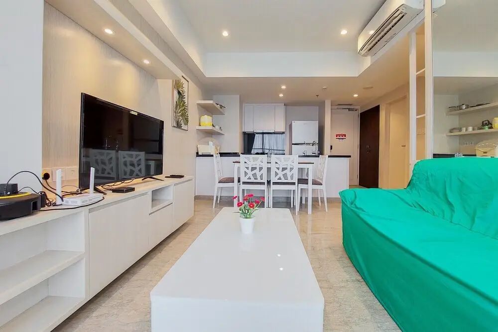 Legok: Nice And Spacious 2Br With Extra Room At Branz Bsd City Apartment