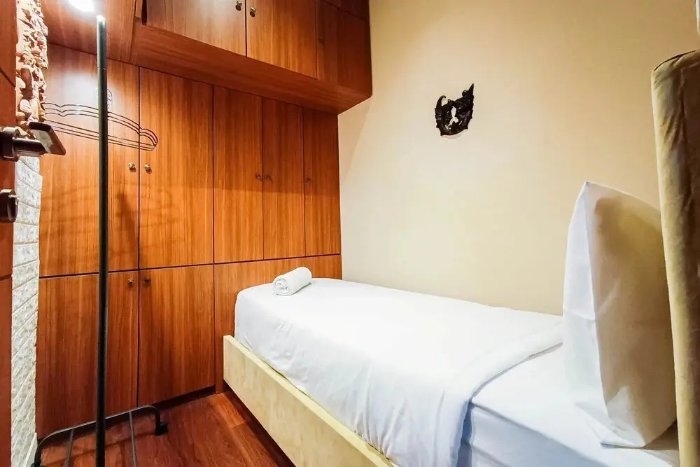 Макассар: Classic Luxury 2Br At Vida View Makassar Apartment