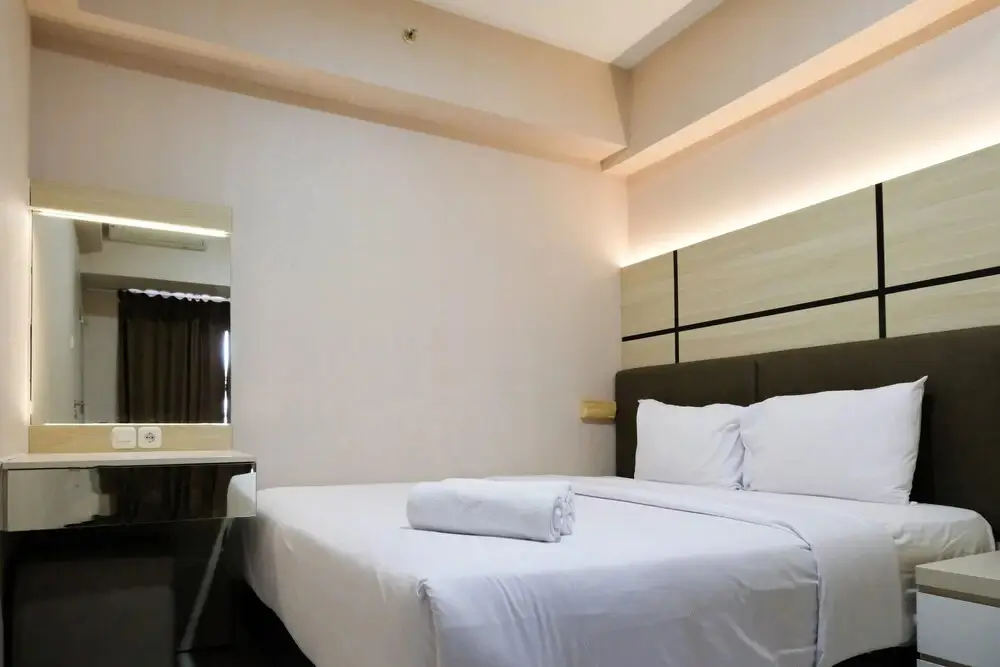 Сурабая: Spacious 2Br Apartment With Access Mall At Tanglin Supermall Mansion