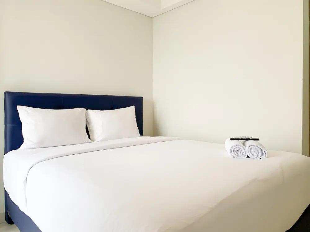 Джакарта: Nice And Comfort 1Br At Gold Coast Apartment