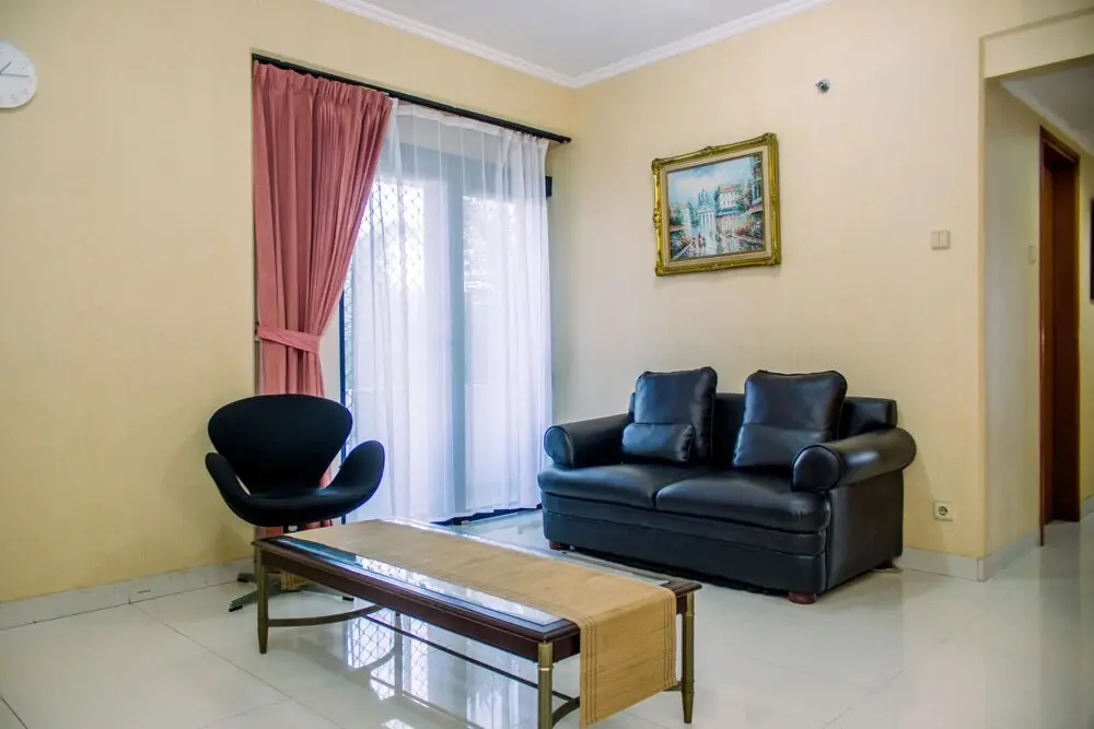 Тангеранг: Nice And Spacious 3Br At Kondominium Golf Karawaci Apartment