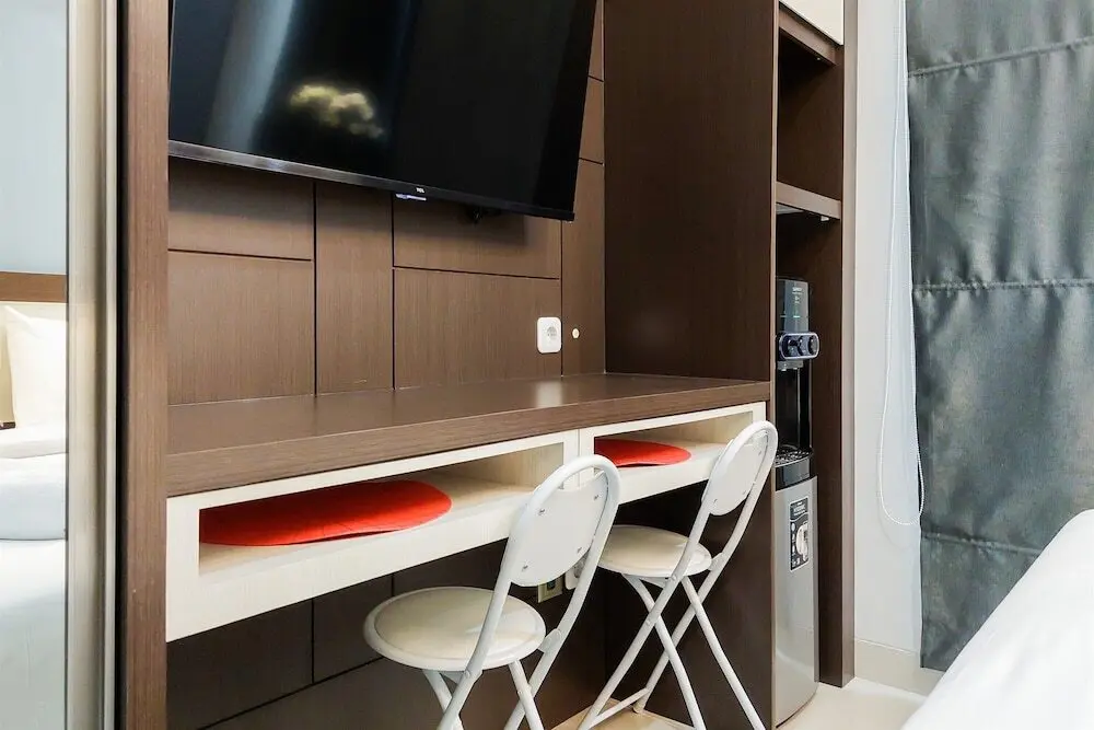 Южный Тангеранг: Fancy And Nice Studio At Transpark Bintaro Apartment