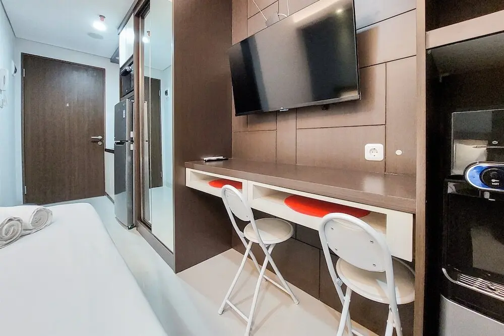 Южный Тангеранг: Fancy And Nice Studio At Transpark Bintaro Apartment