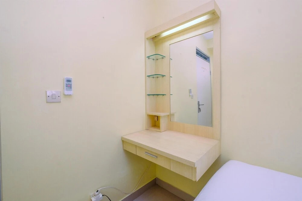 Fancy And Lavish 1Br At Menteng Square Apartment — фото 1