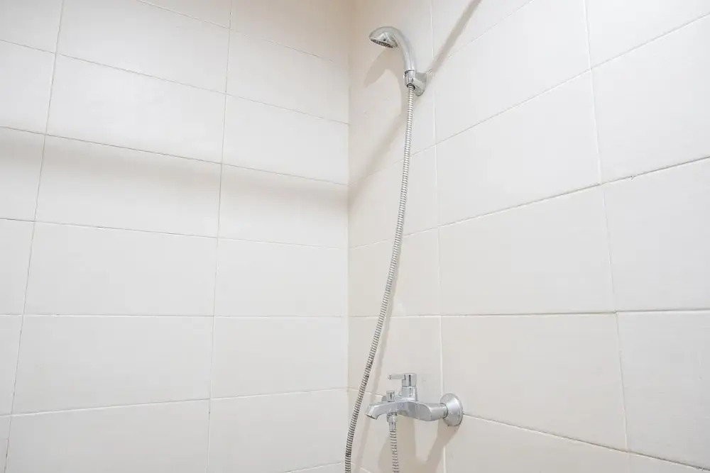 Джакарта: Minimalist And Comfort Studio At Belmont Residence Puri Apartment