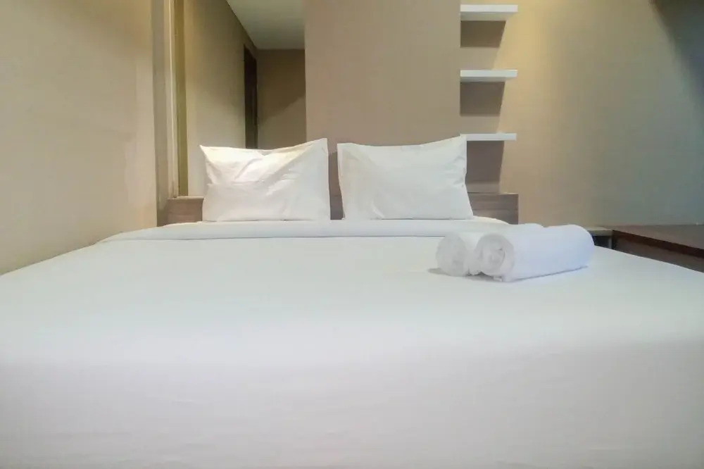 Депок: Elegant And Comfortable 1Br At Uttara The Icon Apartment