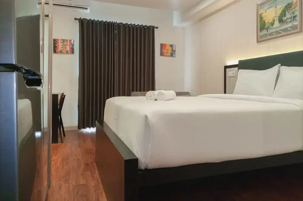 Сурабая: Comfy And Easy Access 2Br Apartment At Tanglin Supermall Mansion