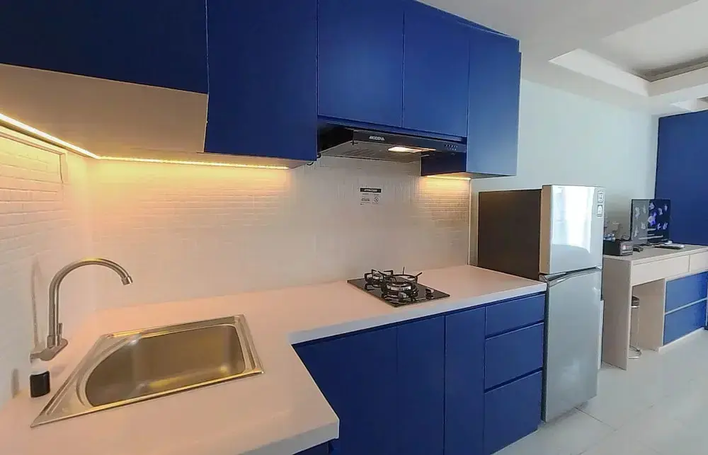 Джакарта: Comfort And Warm Studio Room At Amethyst Kemayoran Apartment