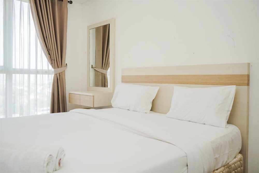 Бандунг: Minimalist Spacious Studio Room At Apartment Galeri Ciumbuleuit 1