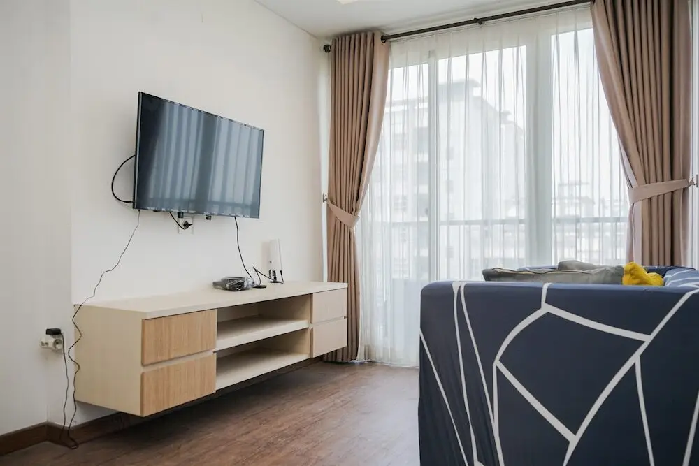 Бандунг: Minimalist Spacious Studio Room At Apartment Galeri Ciumbuleuit 1
