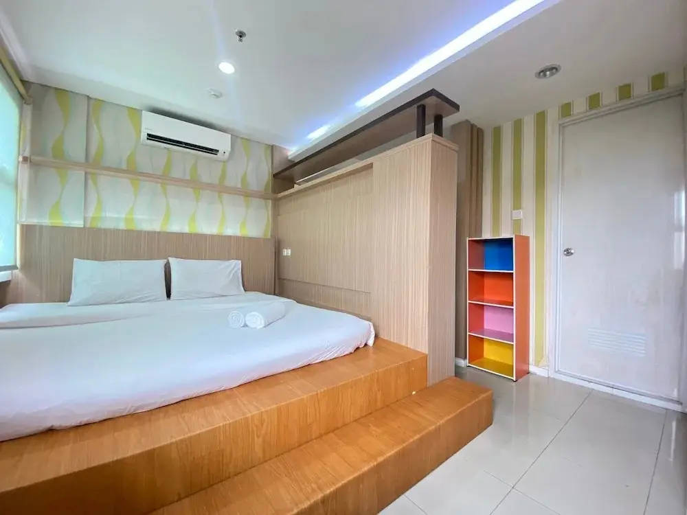 Бандунг: Spacious 1BR Apartment with Extra Room at Parahyangan Residence Bandung
