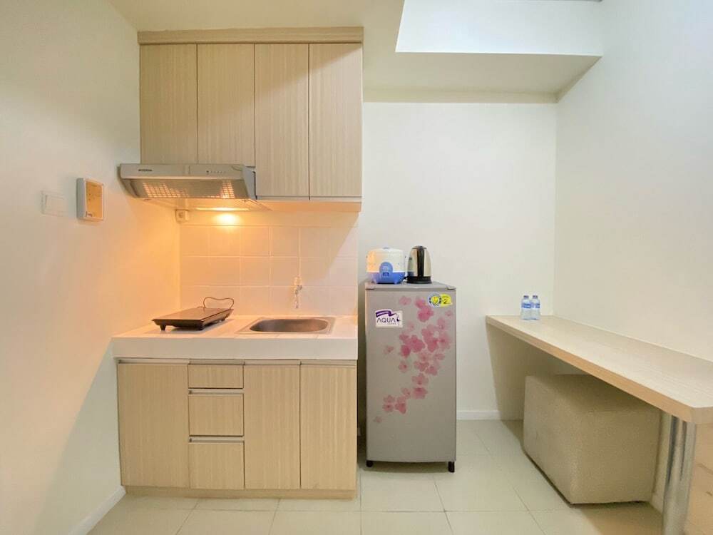 Бандунг: Homey Furnished 2Br Apartment At Parahyangan Residence