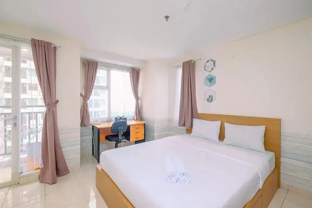 Депок: Fully Furnished And Comfy Studio Apartment Margonda Residence 3