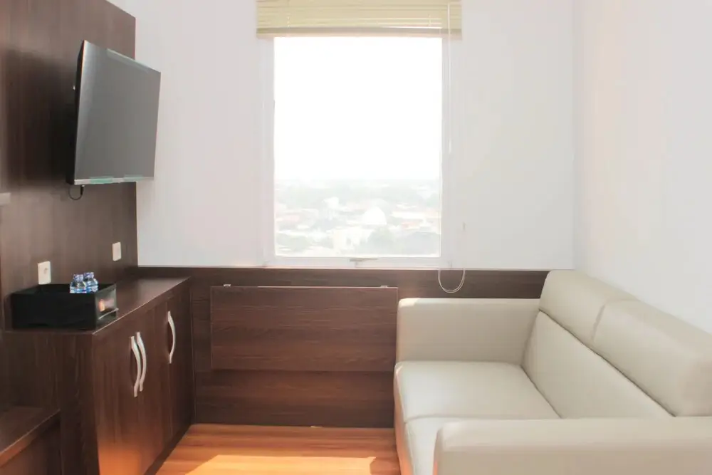 Бекаси: Homey And Minimalist 2Br At Patraland Urbano Apartment