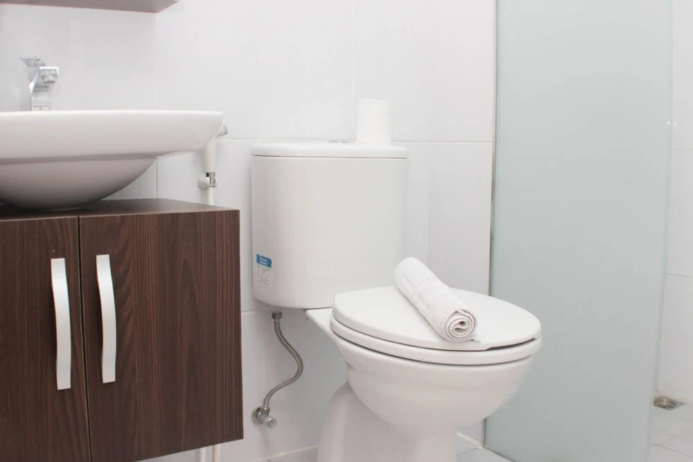 Бекаси: Homey And Minimalist 2Br At Patraland Urbano Apartment