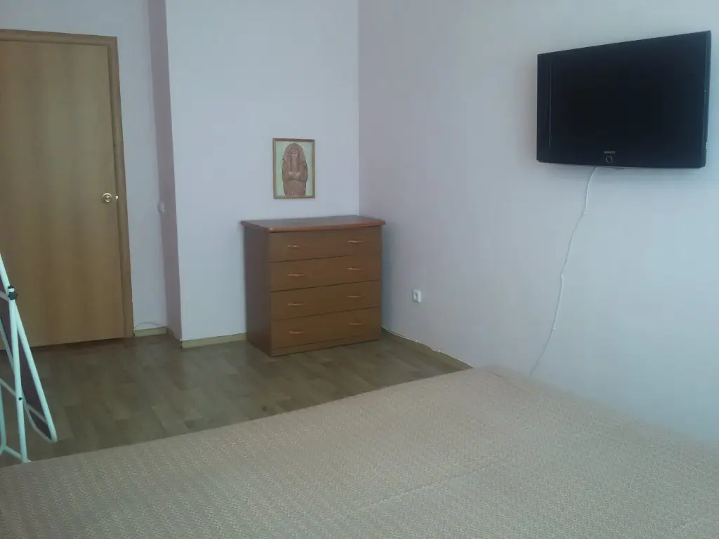 Краснодар: Etazhikvartiryi Na Geroev Razvedchikov 22 Apartments