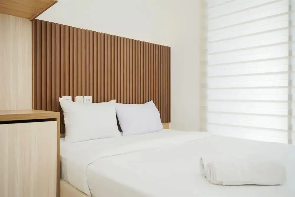 Legok: Comfy And Minimalist Studio At Sky House Bsd Apartment