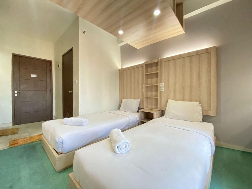 Сумеданг: Beauty Studio (No Kitchen) at Harvard Jatinangor Apartment