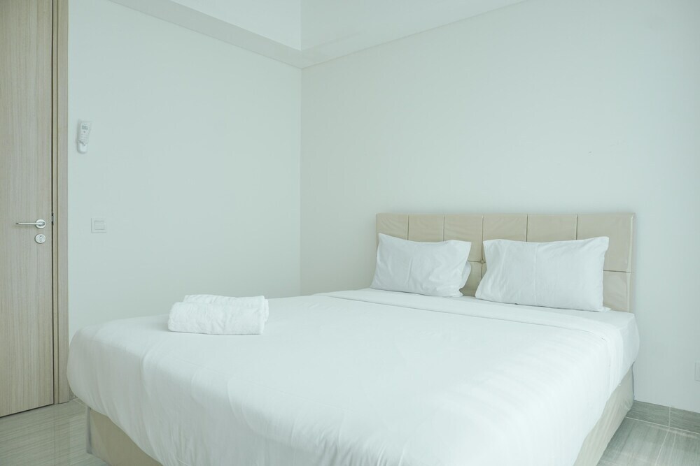 Тангеранг: Spacious And Nice 2Br At Hillcrest House Apartment