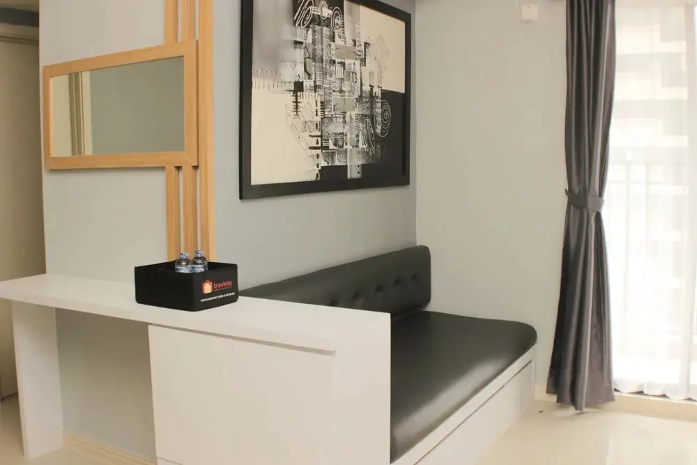 Сибату: Comfort Living 2Br Apartment At Meikarta