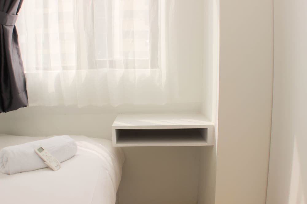Сибату: Comfort Living 2Br Apartment At Meikarta