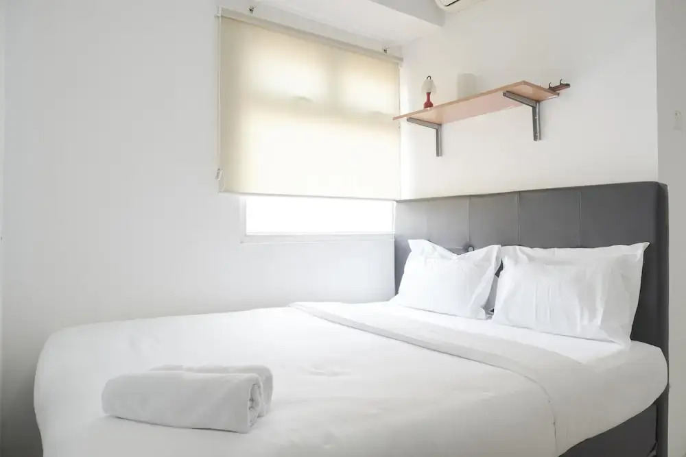 Best Deal And Comfy 2Br At Green Pramuka City Apartment — фото 1
