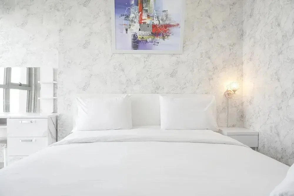 Джакарта: Warm And Elegant 1Br At Gold Coast Apartment