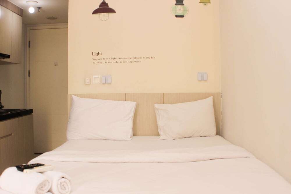 Бекаси: Cozy Living Studio Room At Springlake Summarecon Bekasi Apartment