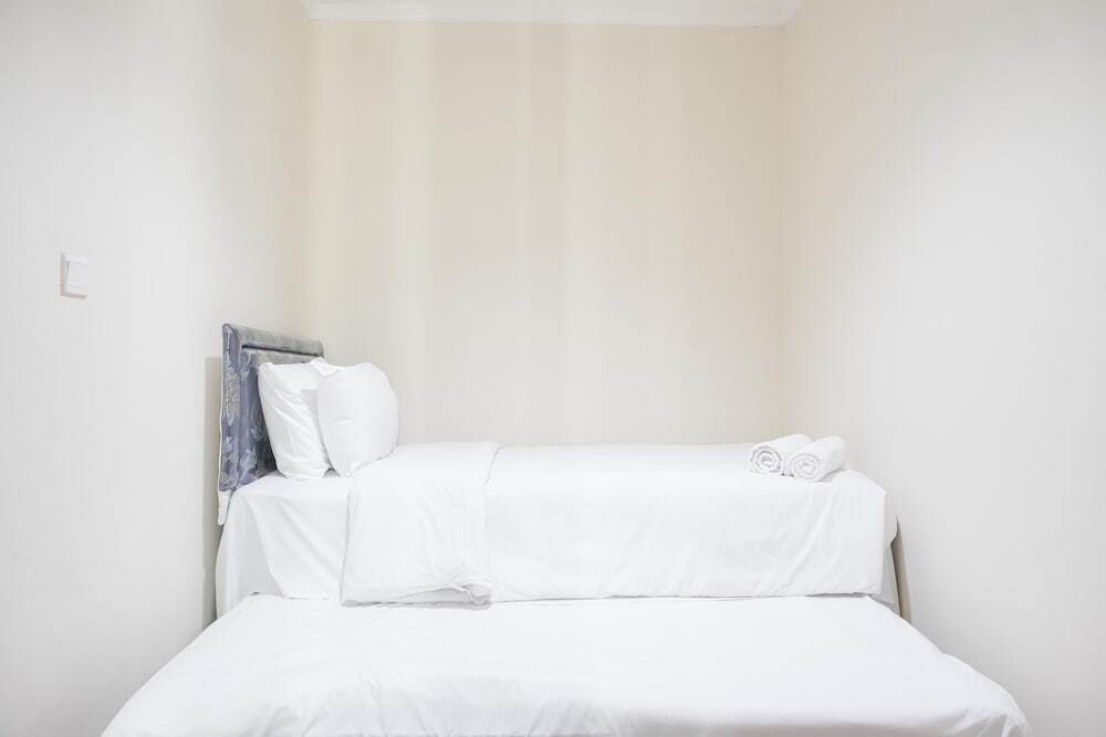 Джакарта: Minimalist And Comfort 2Br At City Home Moi Apartment