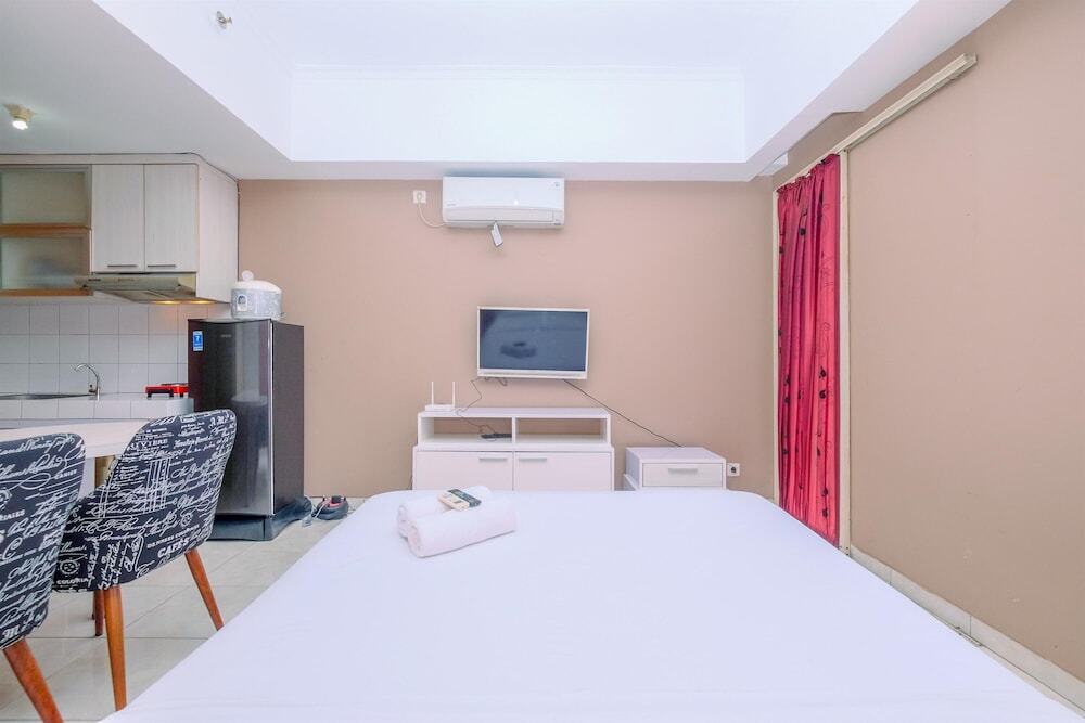 Депок: Warm And Cozy Stay Studio Apartment Margonda Residence 2