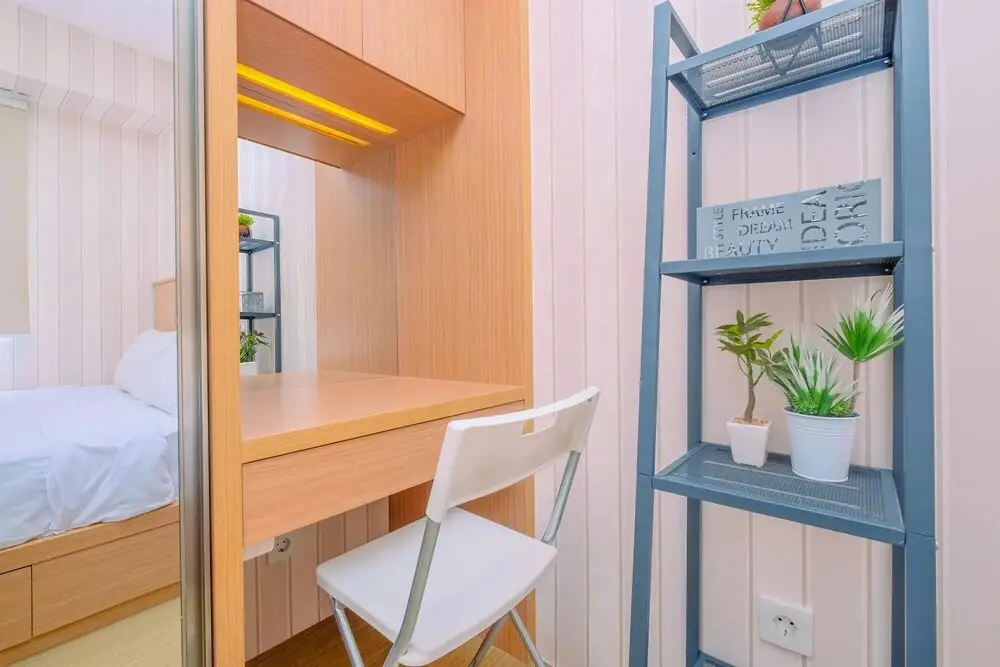 Джакарта: Big And Cozy 1Br Bassura City Apartment Near Mall