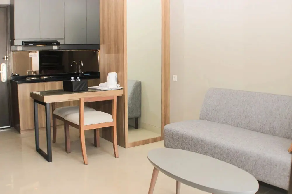 Чикаранг: Comfortable And Minimalist 1Br At Mustika Golf Apartment