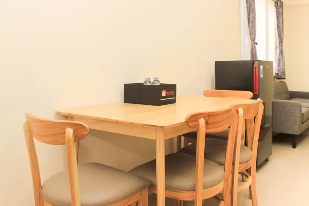 Сибату: Simple And Comfort 2Br At Meikarta Apartment