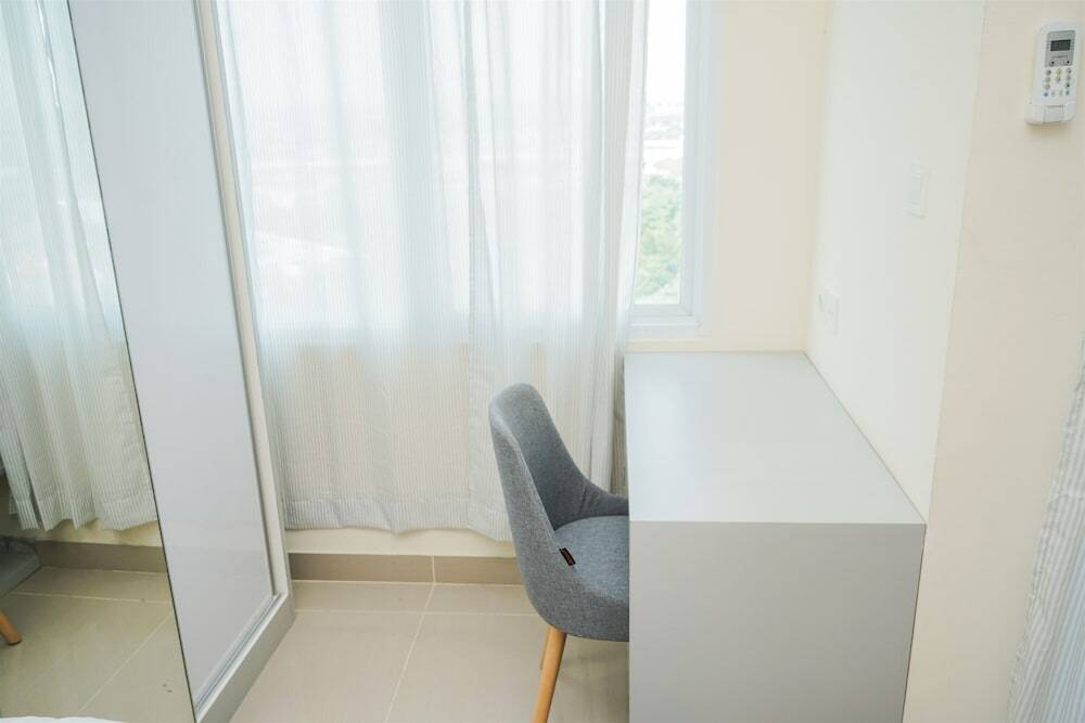 Legok: Cozy And Fully Furnished Studio Apartment B Residence