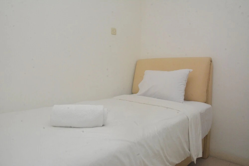 Джакарта: Scenic 2Br Bassura City Apartment Near Shopping Mall