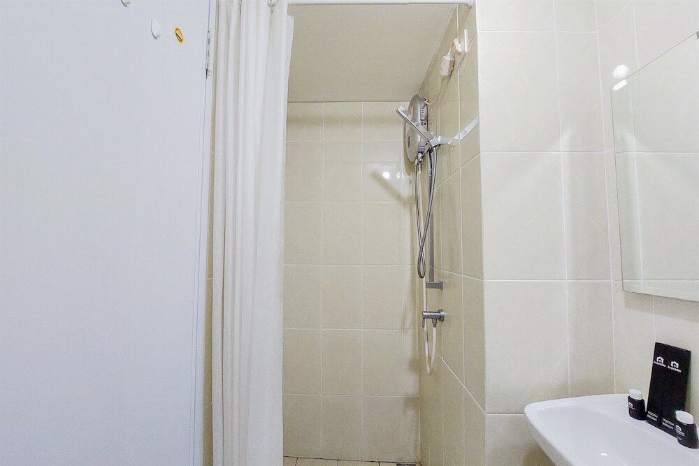 Legok: Nice And Homey 1Br Apartment At M-Town Residence