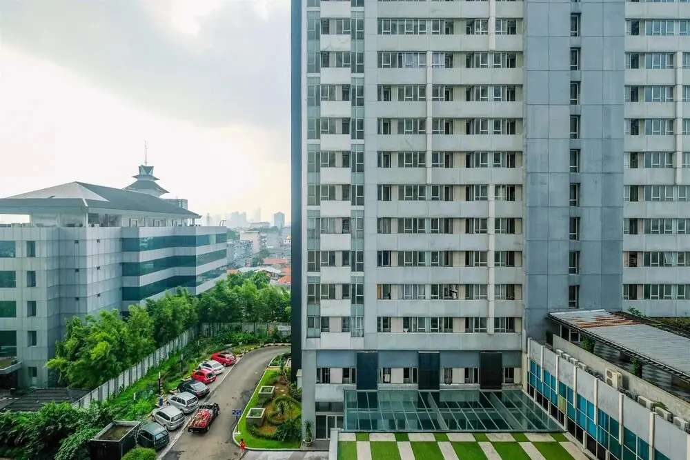 Джакарта: Comfort And Homey 2Br At Nifarro Park Apartment
